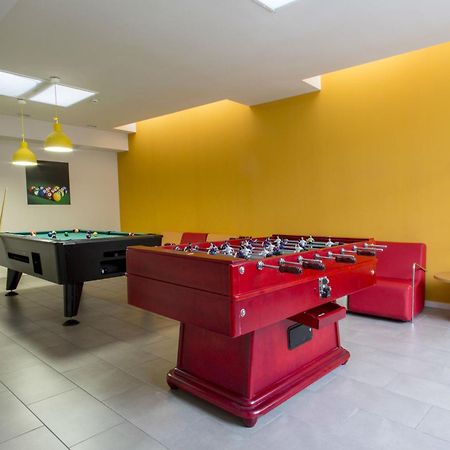 Colegio Mayor Resa La Concepcion Valence Extérieur photo