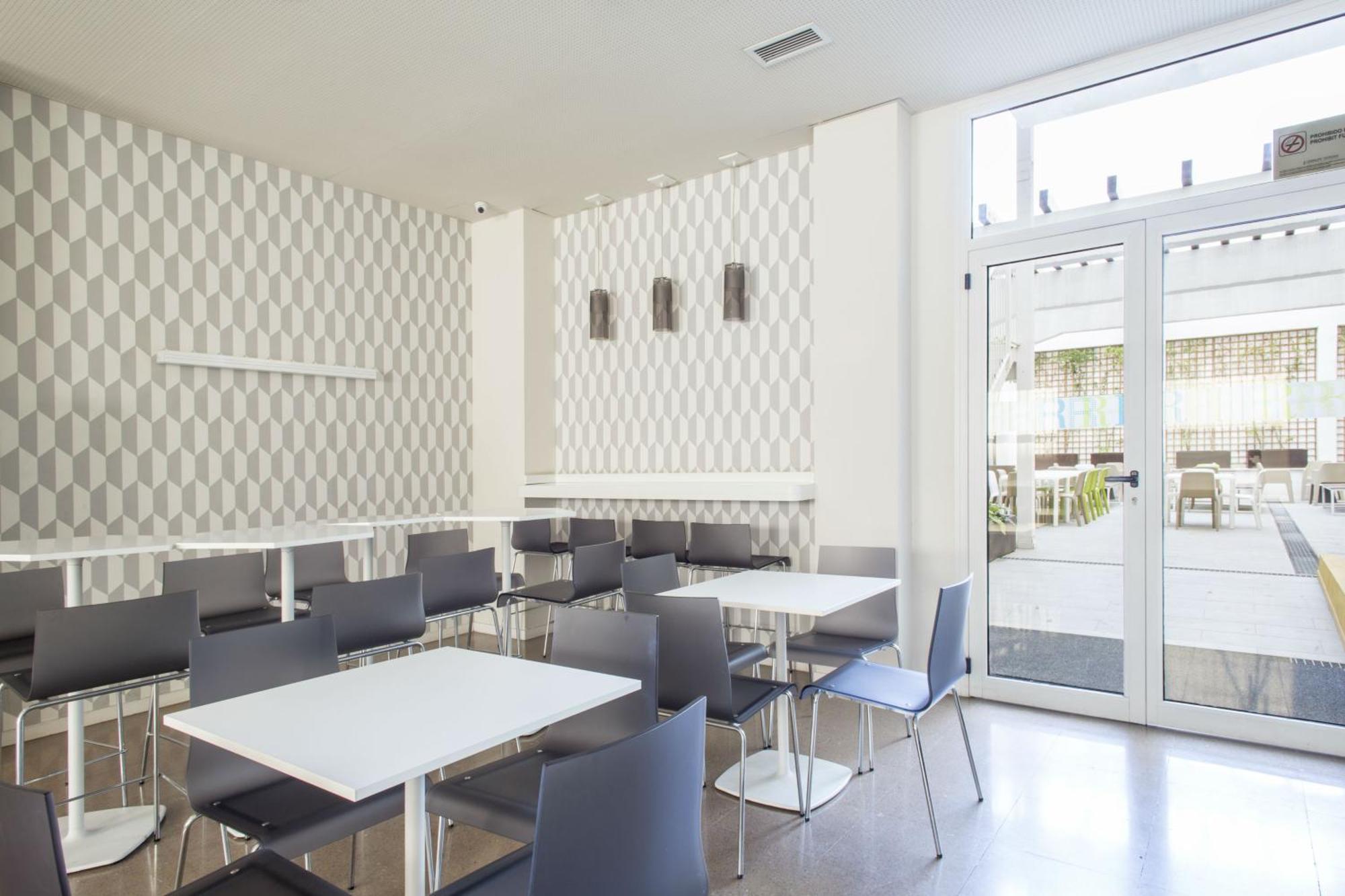 Colegio Mayor Resa La Concepcion Valence Extérieur photo