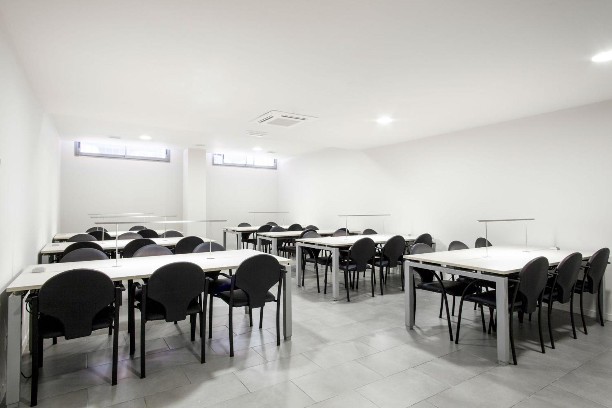 Colegio Mayor Resa La Concepcion Valence Extérieur photo