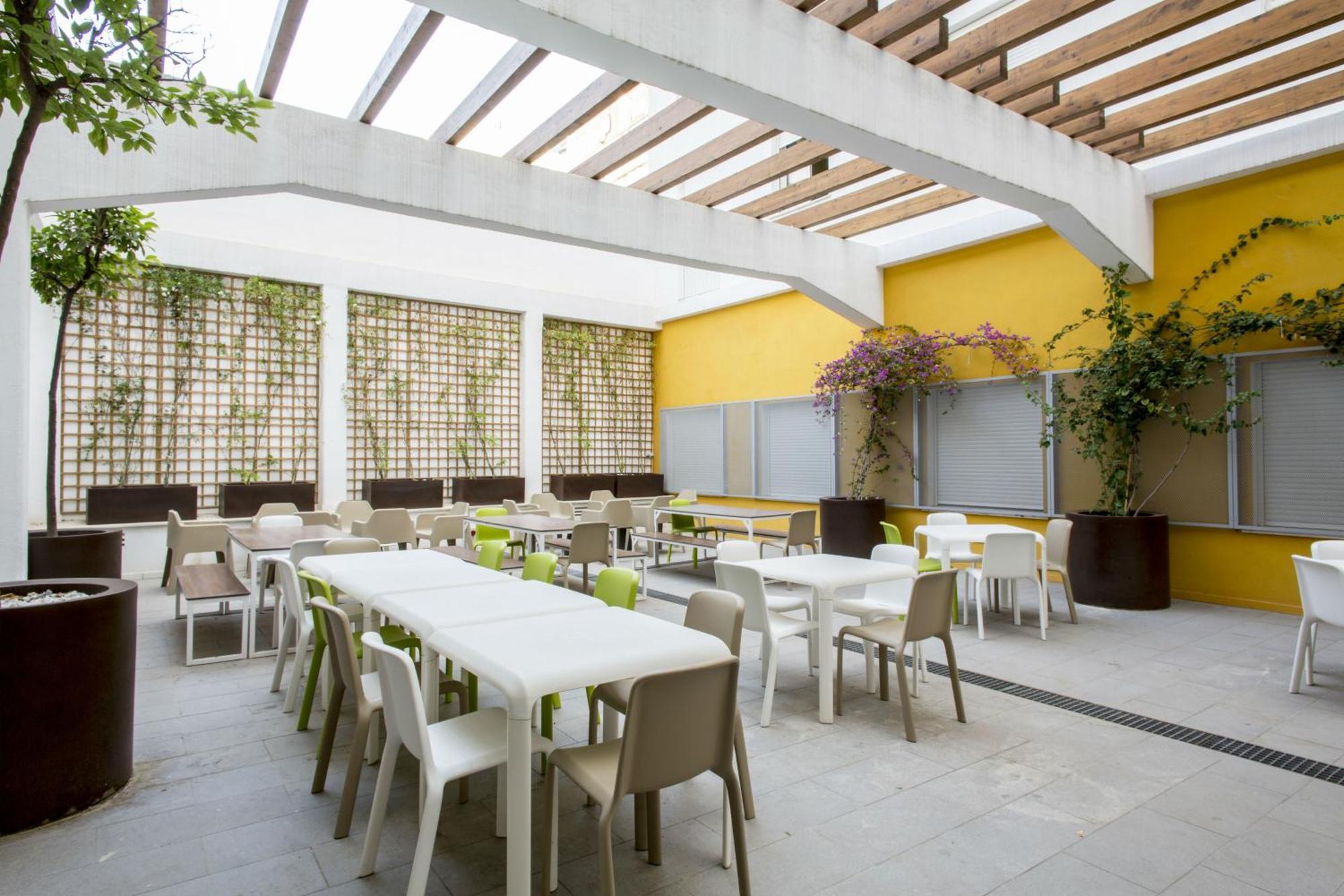 Colegio Mayor Resa La Concepcion Valence Extérieur photo