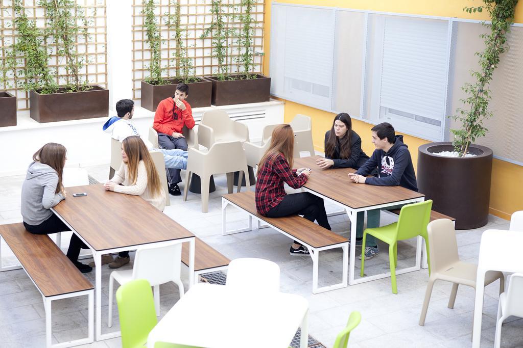 Colegio Mayor Resa La Concepcion Valence Extérieur photo