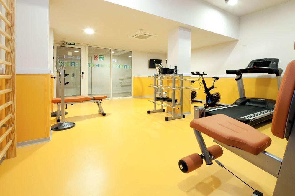 Colegio Mayor Resa La Concepcion Valence Extérieur photo