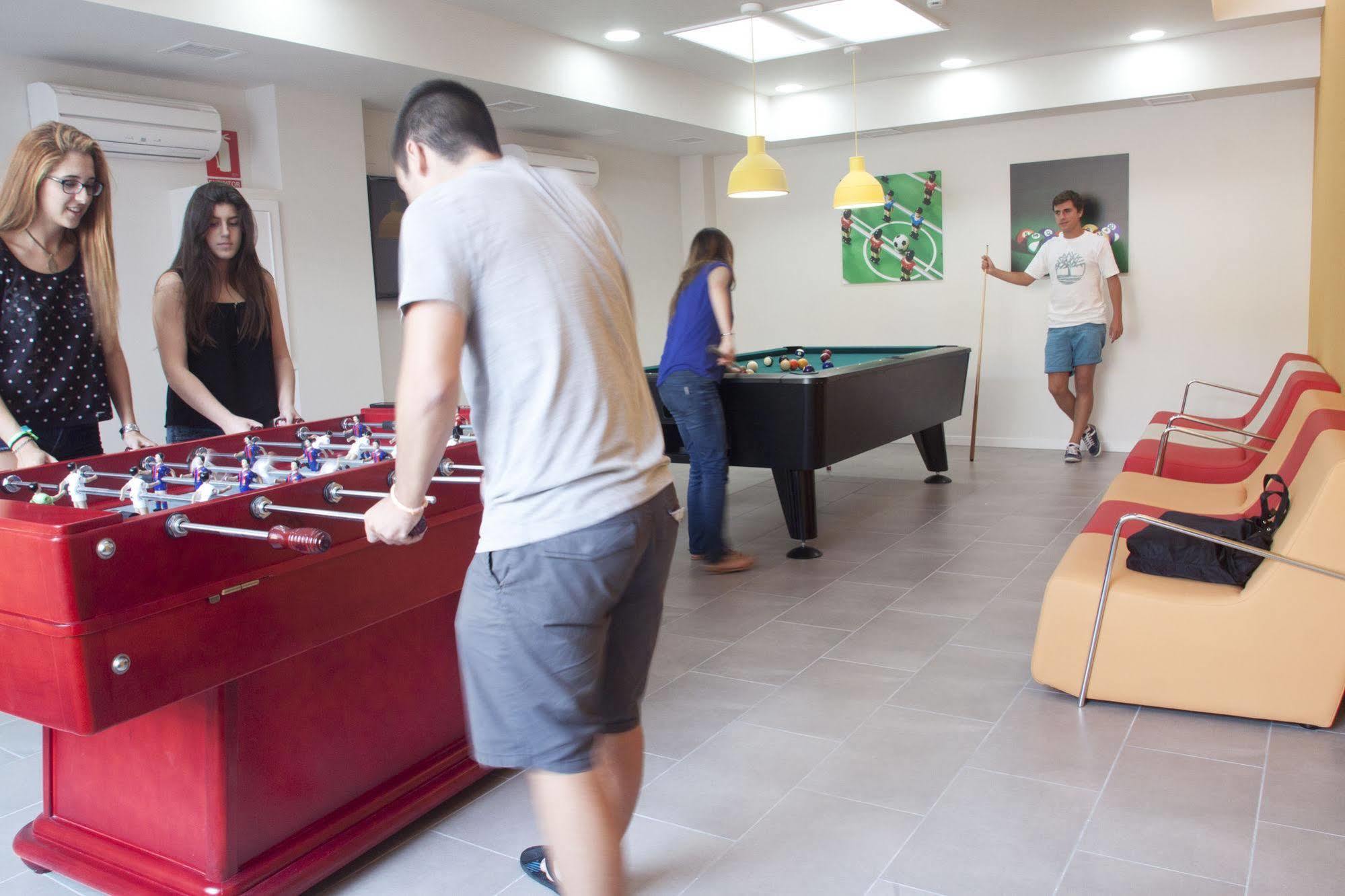 Colegio Mayor Resa La Concepcion Valence Extérieur photo